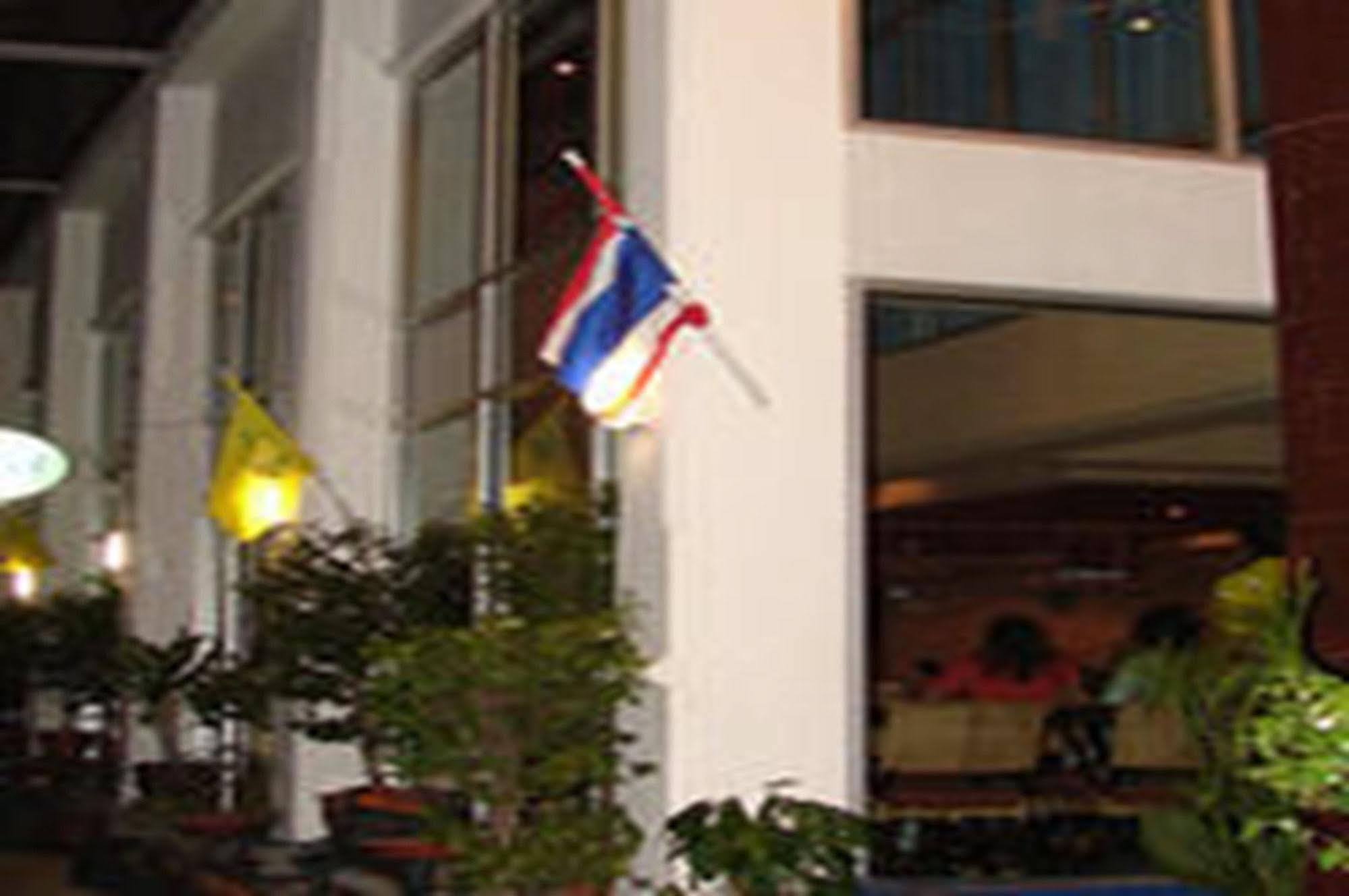 Neo Hatyai Hotel Хат'яй Екстер'єр фото